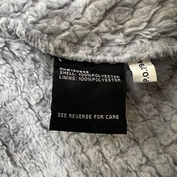 New Balance Gray Teddy Jacket Soft Quilted Design - Picture 11 of 13